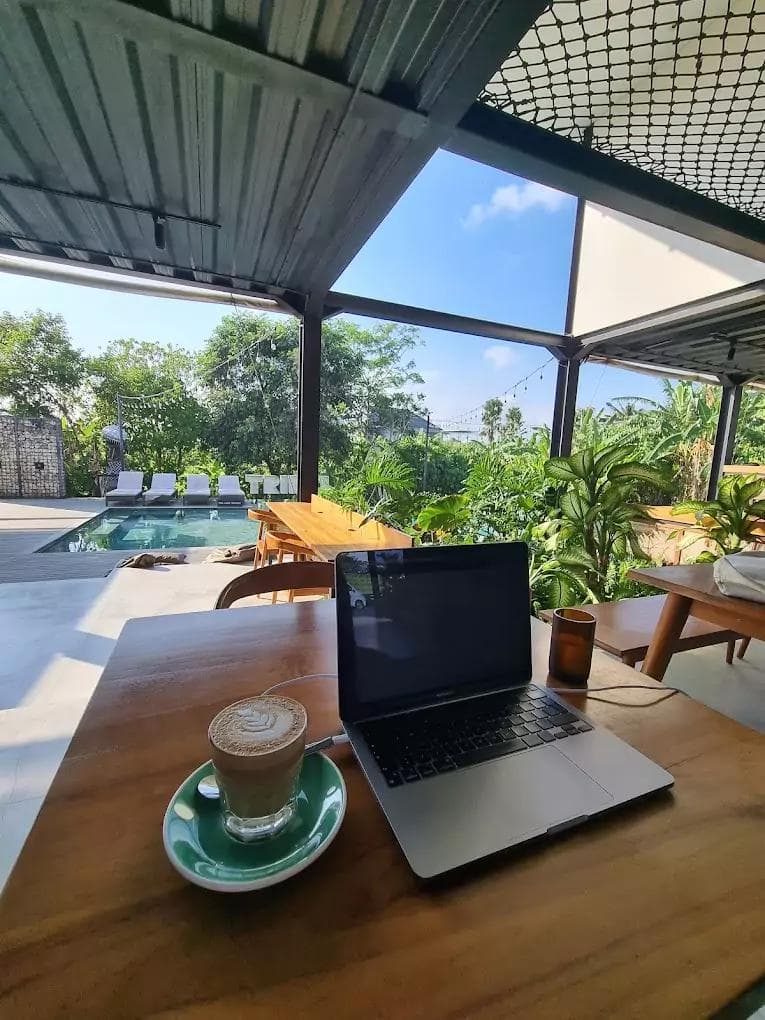 How I handle time zones on workations