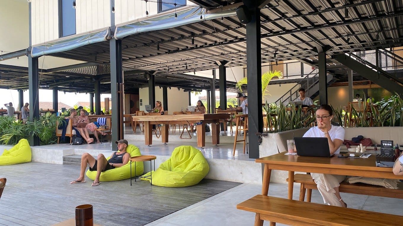 No more WiFi struggles: How I use eSIMs to work from anywhere